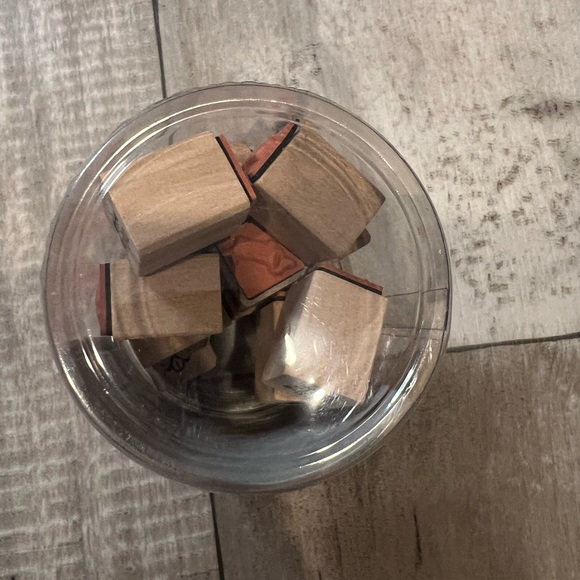 Barrel of pet stamps N - Picture 4 of 5